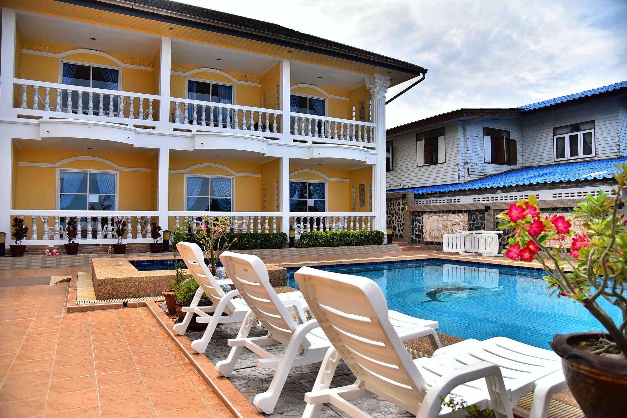 Sun Beach Guesthouse Прачуапкхирикхан Экстерьер фото