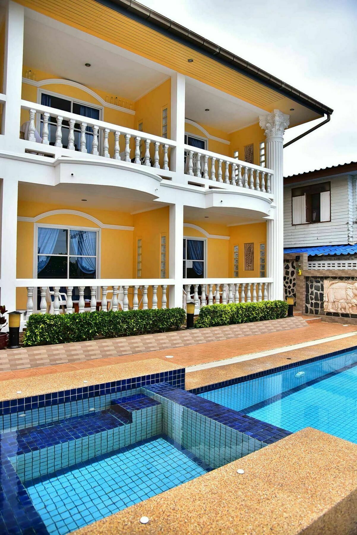 Sun Beach Guesthouse Прачуапкхирикхан Экстерьер фото